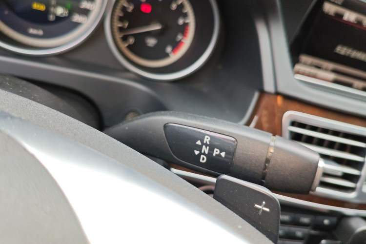 Used Mercedes-Benz E-Class 2015 E 320 L 4MATIC
