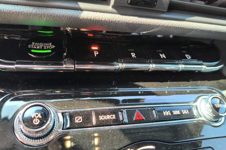 Used Lincoln Corsair 2021 2.0T Two-Wheel-Drive Luxury Edition