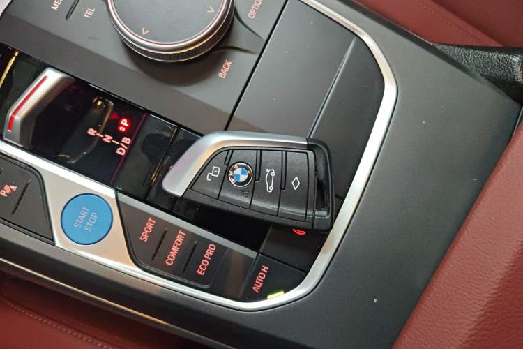 Used BMW i3 2025 eDrive 35 L Vehicle Key