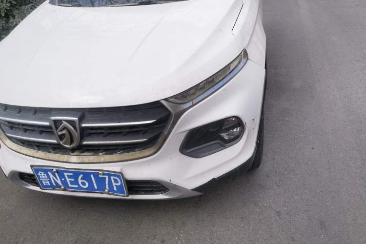 Used Baojun 510 2017 1.5L Manual Fashion Model