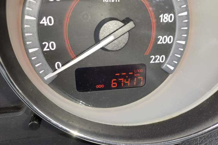 Used Bestune B50 2013 1.6L manual luxury version