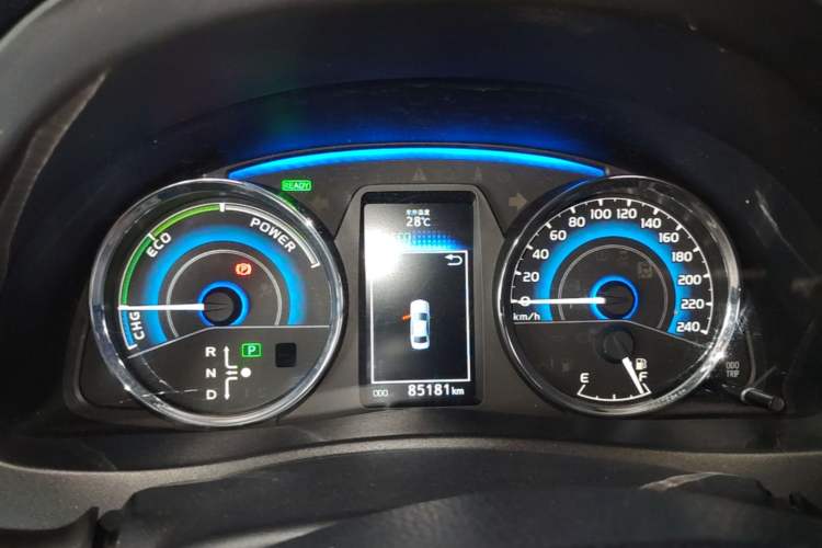 Used Toyota Corolla 2017 Revised Dual-Engine 1.8L E-CVT Leading Edition
