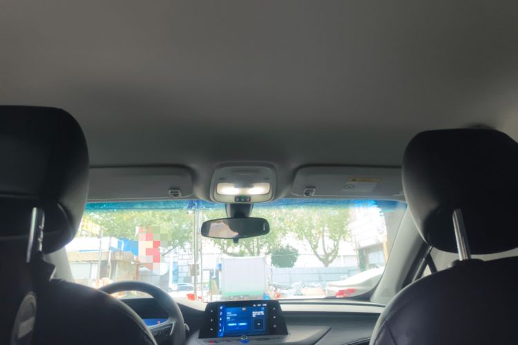 Used Buick Velite 6 2023 Revised Version 430 km Range – Commuter Edition Headliner