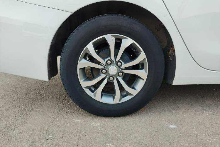 Used Chevrolet Cavalier 2019 320 Automatic Enjoyment with Sunroof