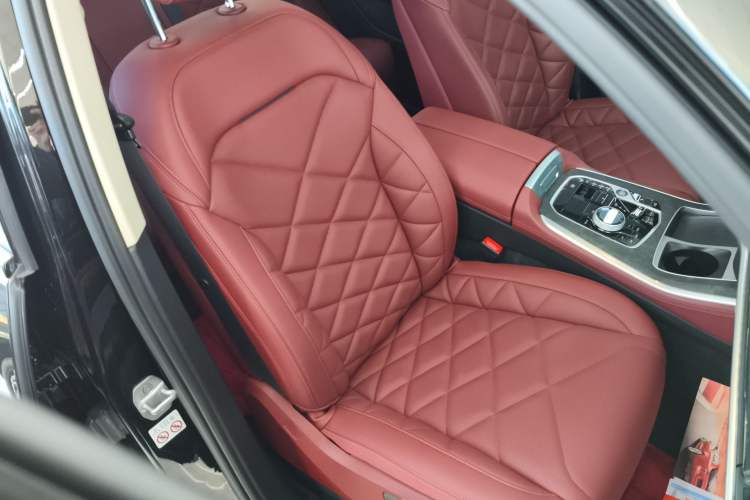 Used BMW X5 2023 xDrive 30Li Luxury M Sport Night Edition Package