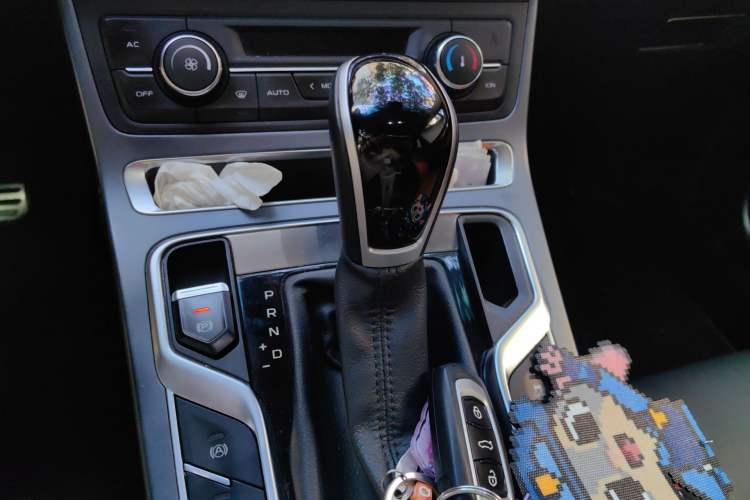 Used Geely Auto Vision S1 2018 1.4T CVT Fēngruì Model
