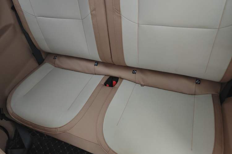 Used Geely Galaxy Panda 2024 Panda Mini 200km Endurance Bear
