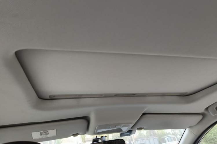 Used FORTHING Joyear X6 2017 Enjoy Series 1.5T CVT Luxury Model
