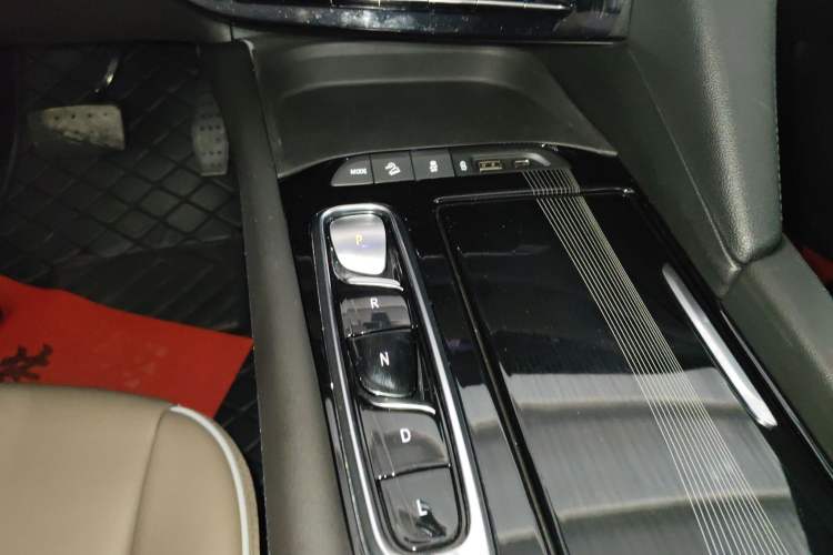 Used Buick Enclave 2020 28T Four-Wheel Drive Luxury Flagship Edition