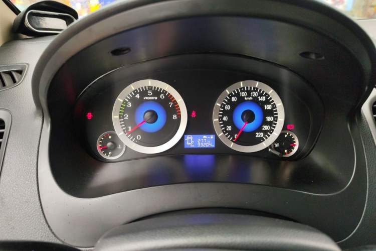 Used Geely Auto Diamond 2014 Sedan 1.5L Manual Entry-Level Model