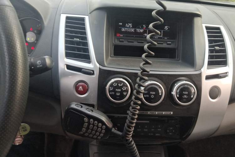 Used Mitsubishi Pajero Sport 2013 3.0L Automatic 4x4 Executive Edition