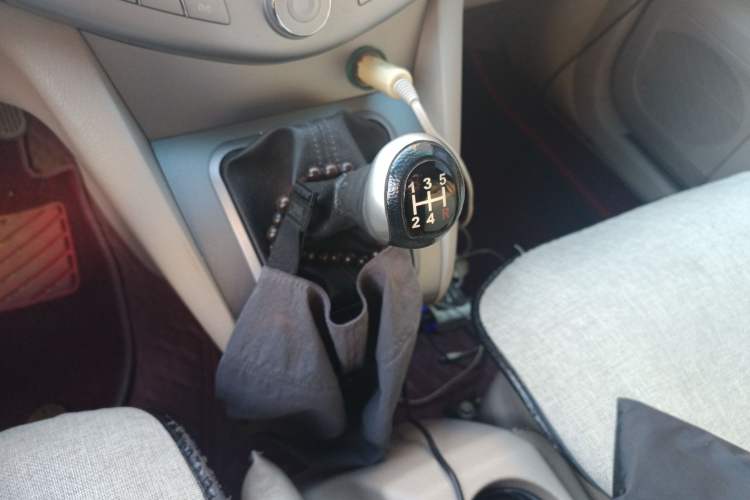 Used BYD S6 2013 Jingyue Edition 2.0L Manual Luxury Model 5 Seats
