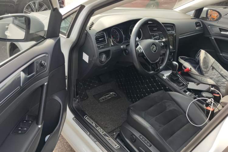 Used Volkswagen Golf 2019 280TSI DSG Luxury Version China V Standard Driver Seat