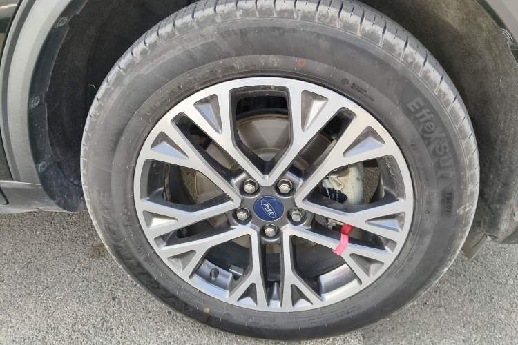 Used Ford Escape 2020 EcoBoost 245 Four-Wheel Drive Titanium Edition