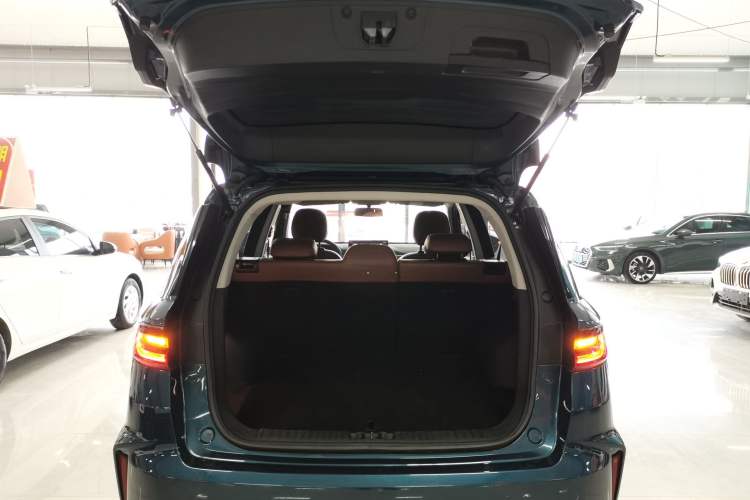 Used Geely Auto Vision X6 2021 PRO 1.4T Automatic Prestige Model