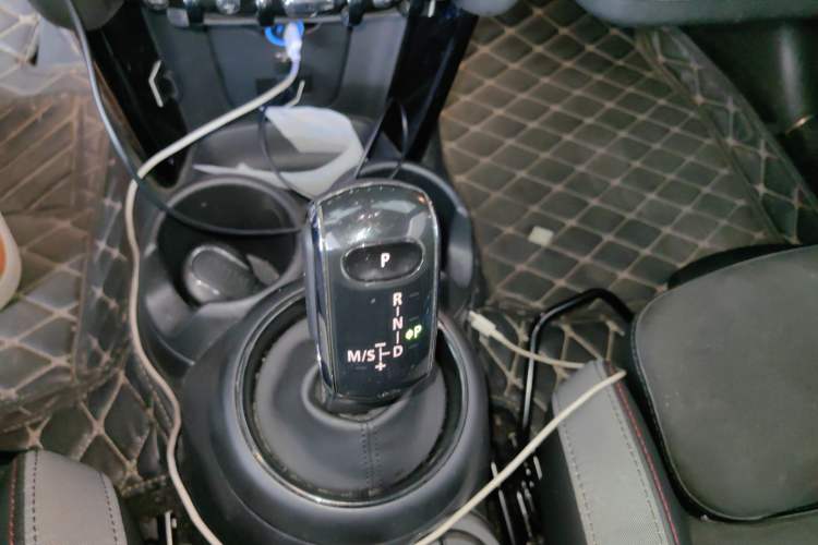 Used MINI JCW 2022 2.0T JOHN COOPER WORKS ALL-IN Gear Lever