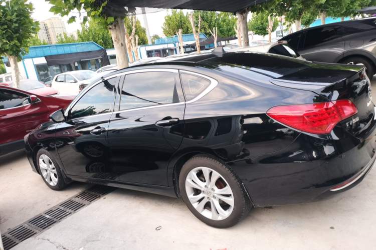 Used GAC Trumpchi GA6 2016 235T Manual Elite Edition Exterior 3