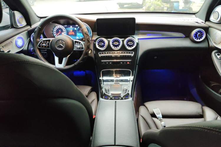 Used Mercedes-Benz GLC 2022 Facelifted GLC 260 L 4MATIC Dynamic Edition