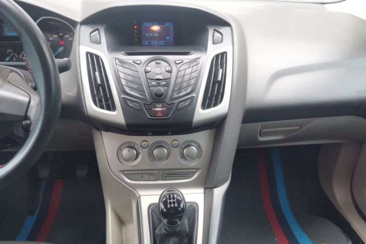 Used Ford Focus 2012 Sedan 1.6L Manual Comfort Model