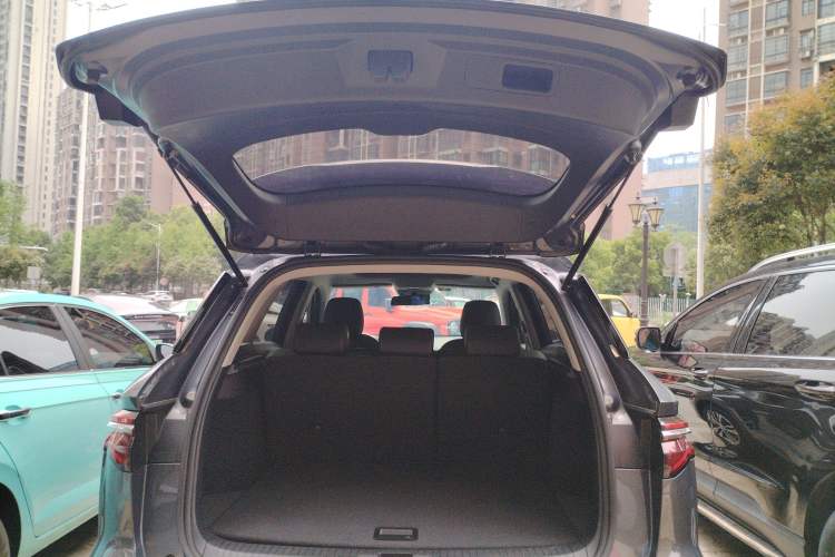 Used BYD Song Pro 2019 1.5T Automatic Luxury Model Trunk