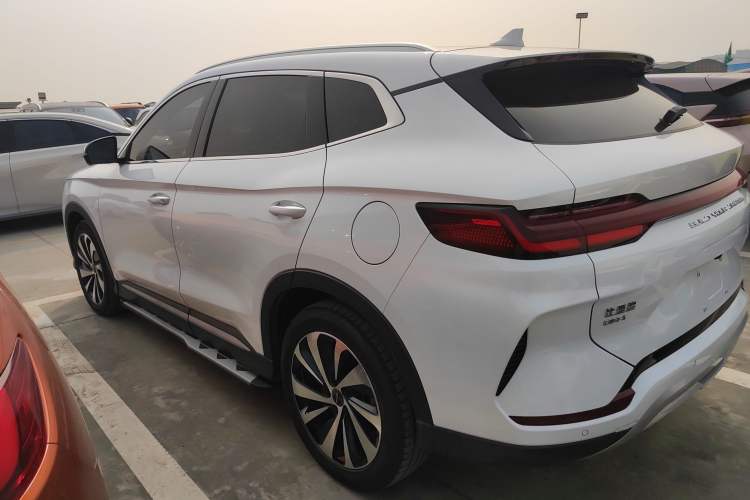 Used BYD Song PLUS New Energy 2023 Champion Edition DM-i 110KM Flagship PLUS
