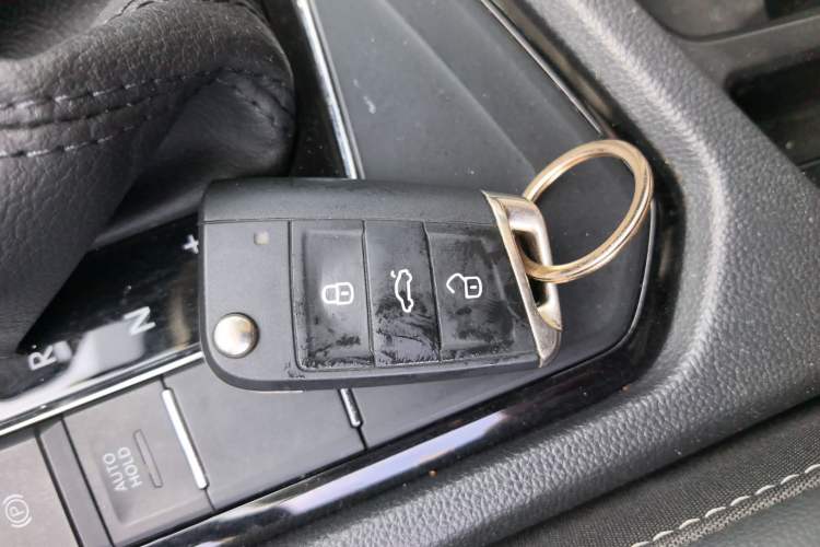 Used Volkswagen Tiguan L 2021 280TSI Automatic Two-Wheel Drive Smart Edition Vehicle Key