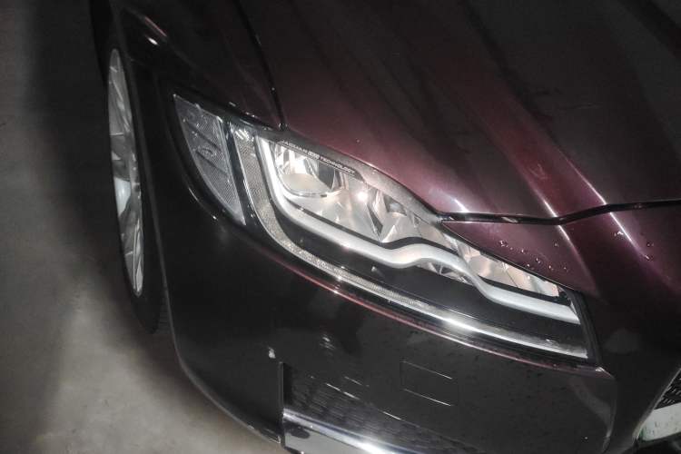 Used Jaguar XFL 2018 XFL 2.0T 250 PS Luxury Edition
