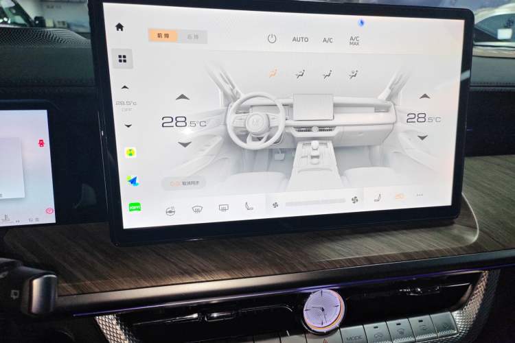 Used Tank 500 2022 3.0T Sport Edition "Creation" Style 7 Seats