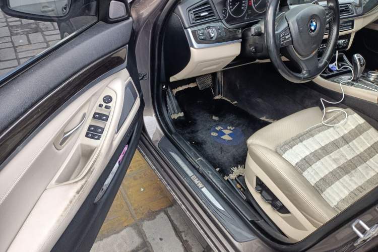 Used BMW 5 Series 2013 535Li Luxury Model