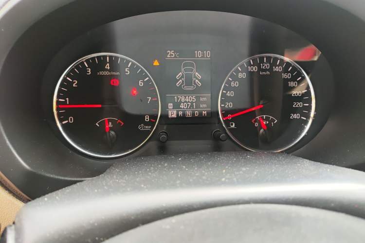 Used Nissan X-Trail 2012 2.5L CVT Flagship Edition 4WD Odometer Close Up