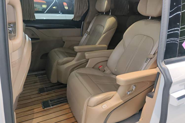 Used Buick GL8 2021 ES Landtrek 653T Luxury Model