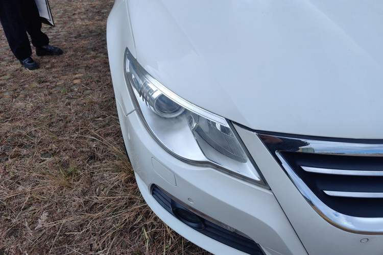 Used Volkswagen FAW-Volkswagen CC 2012 1.8TSI Elite Edition Right Front Headlight