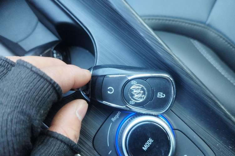 Used Buick Velite 6 2022 Connected & Shared PLUS
