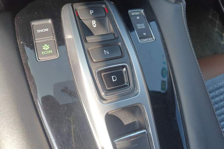 Used Honda UR-V 2017 370TURBO 2WD Prestige Edition China V