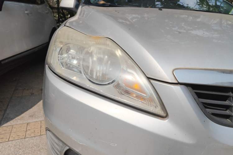 Used Ford Focus 2009 Sedan 1.8L Automatic Fashion Edition