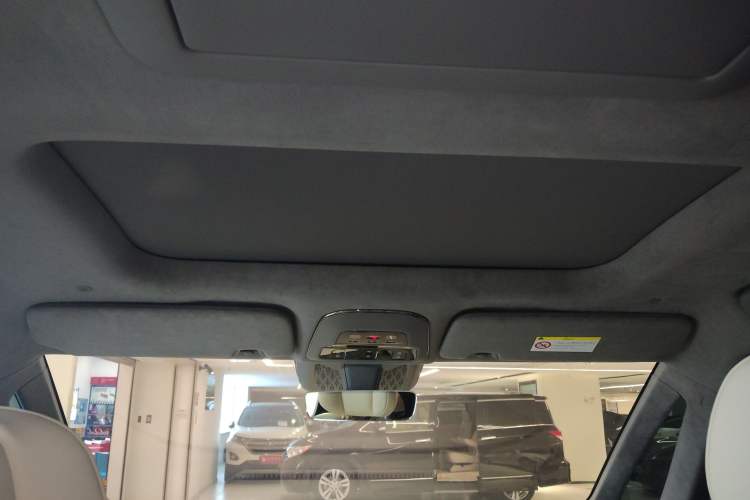 Used Zeekr 009 2022 WE Edition