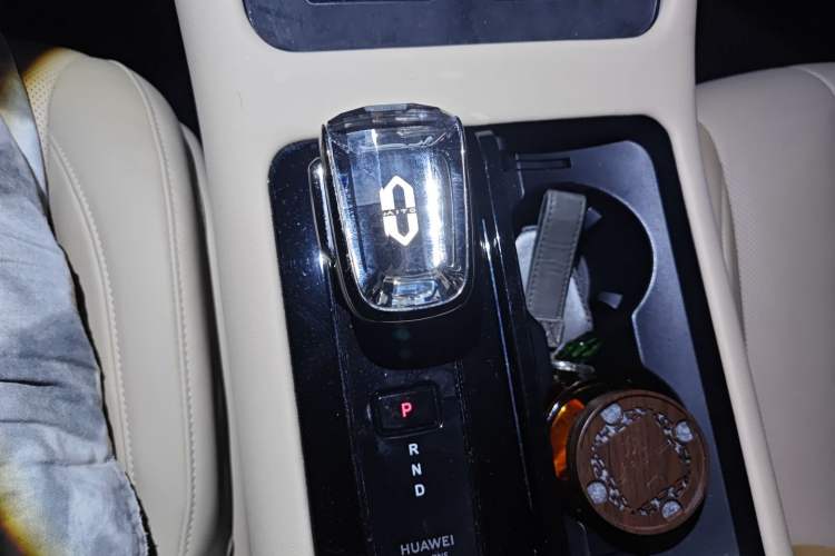 Used Hima AITO M7 2022 1.5T Four-Wheel Drive Luxury Edition