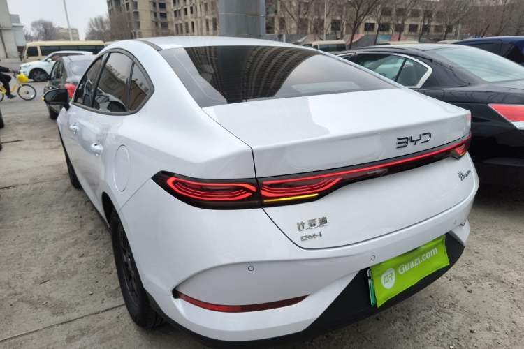 Used BYD Qin PLUS 2025 DM-i Smart Drive 55KM Leading Model