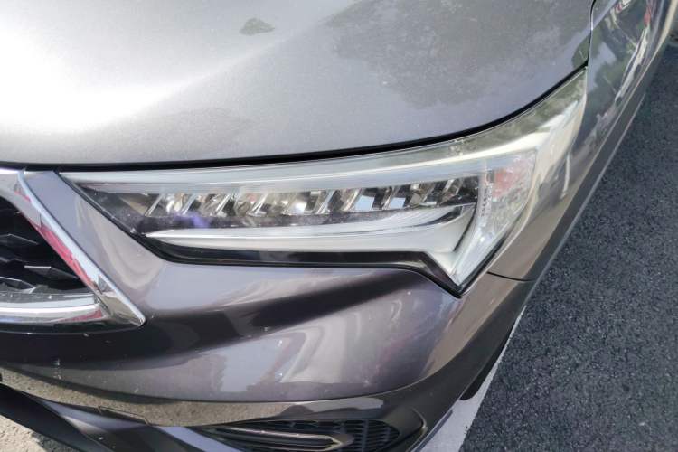 Used Acura CDX 2016 1.5T Two-Wheel Drive Deluxe Edition