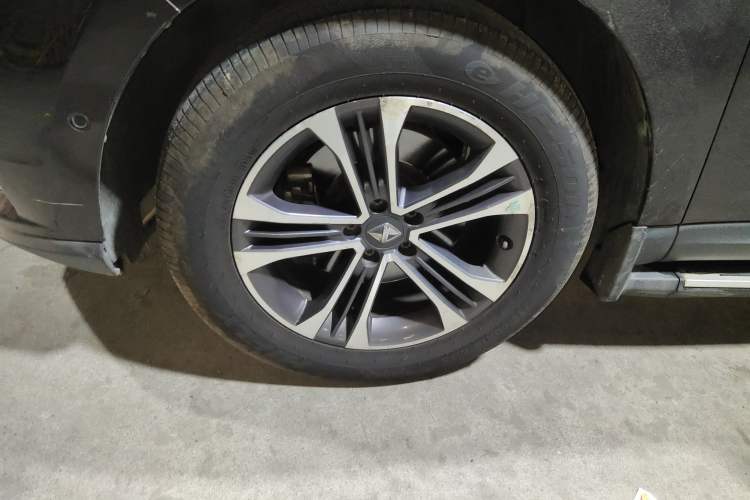 Used BORGWARD BX7 2016 28T 2WD Luxury Edition 7-seater
