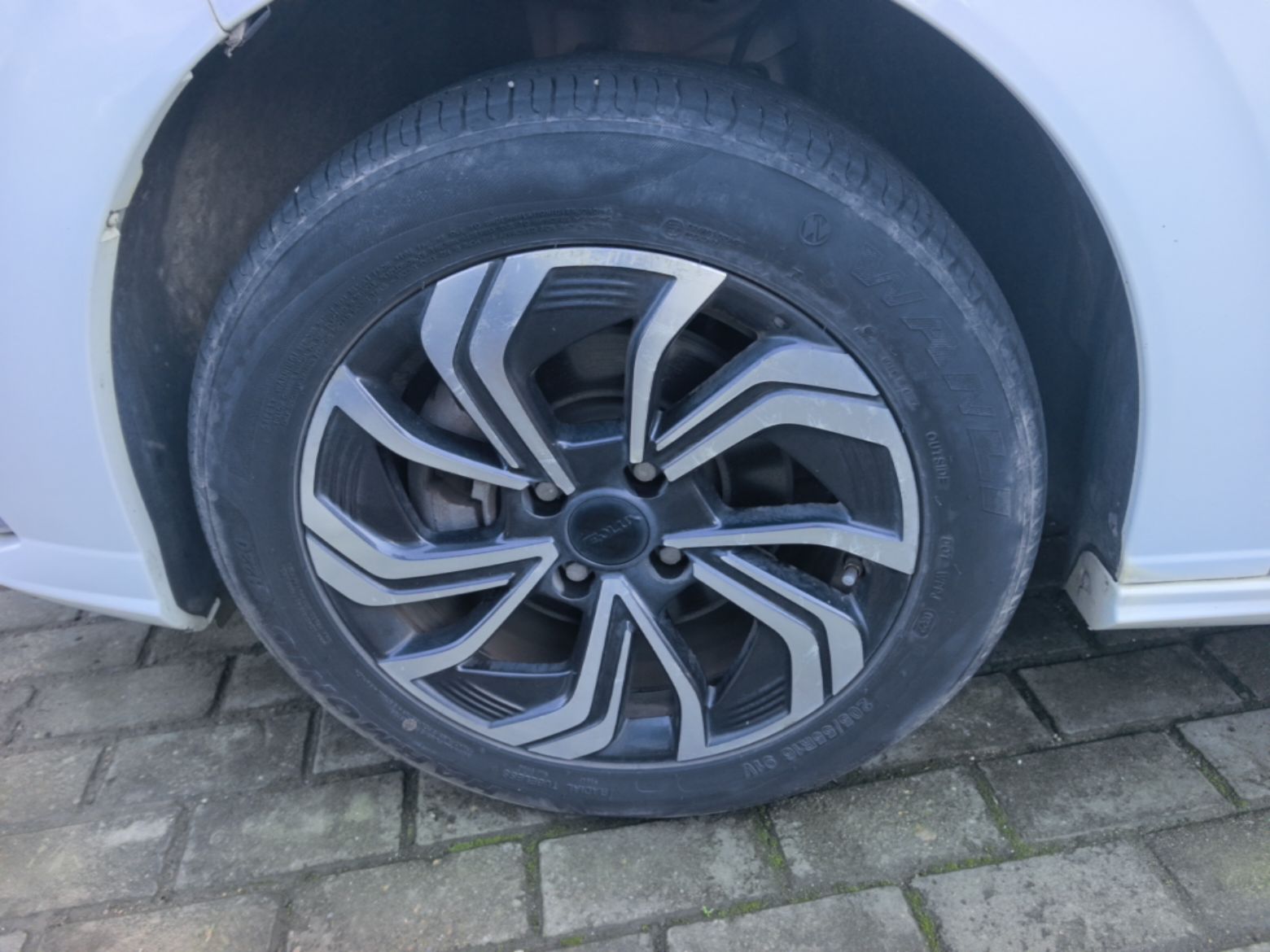 Dongfeng Aeolus Yixuan 2021 230T Automatic Zuiqing Edition — снимка 10