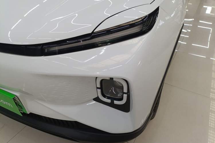 Used Geometry E Firefly 2024 301km Flowing Light
