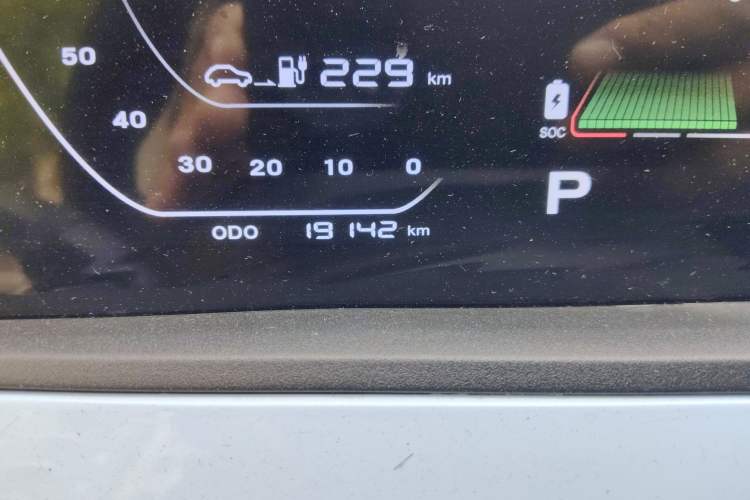 Used Oshan Benni E-Star 2022 Qingxin Edition Colorful Model Lithium Iron Phosphate
