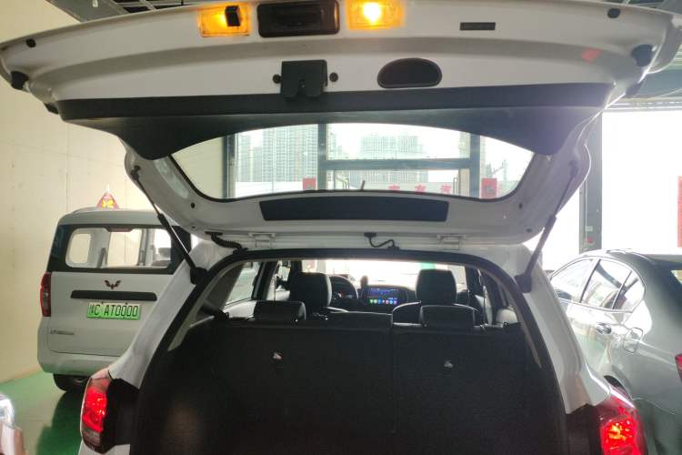 Used Kia KX3 2017 1.6L Automatic Aoya Version
