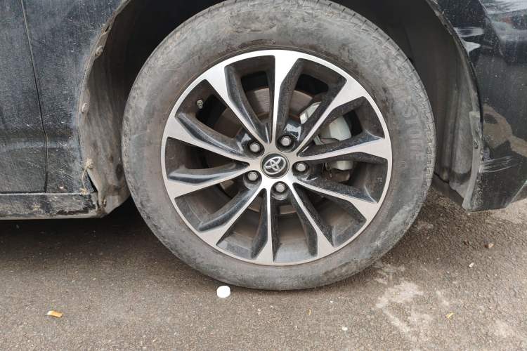 Used Toyota Avalon 2022 2.0L Luxury Edition
