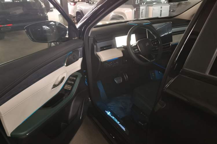 Used JETOUR Shanhai L9 2024 1.5TD 2DHT Max 5-Seater