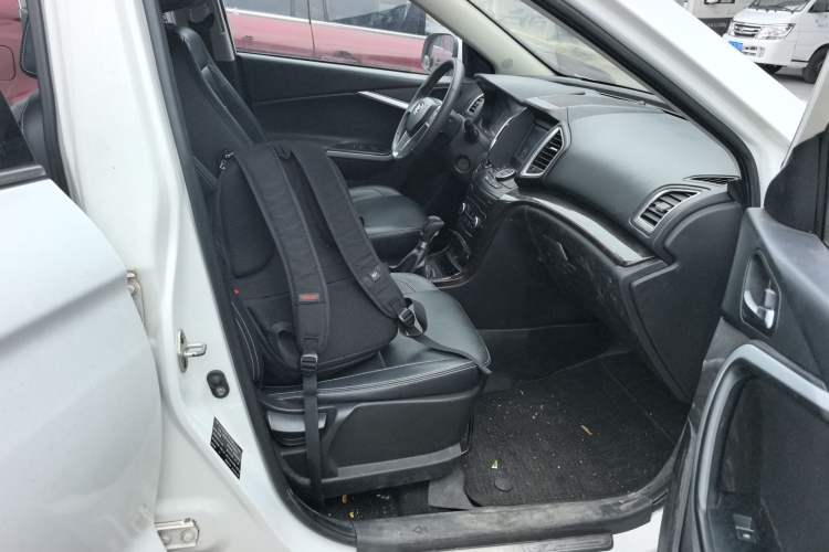 Used HYOSOW S6 2016 1.5T Manual Leading Model Right Front Seat