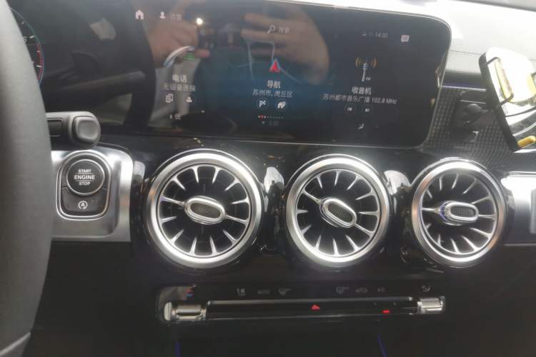 Used Mercedes-Benz GLB 2020 GLB 200 Stylish Edition
