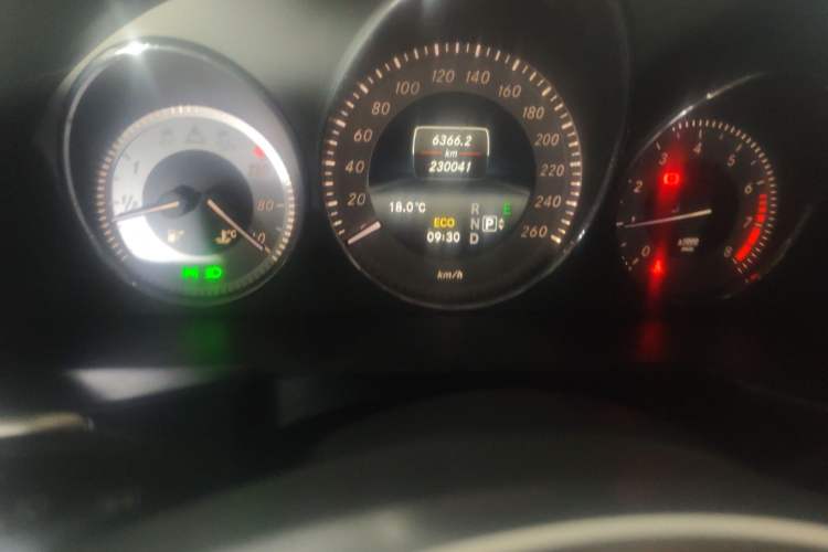 Used Mercedes-Benz GLK-Class 2015 GLK 260 4MATIC Dynamic Edition Ultimate Version
