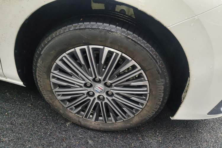 Used Buick GL8 New Energy 2024 Lu Zun Deluxe Edition 7-Seater